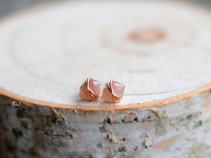 Pike Studs - Peach Moonstone: 14k Gold Filled