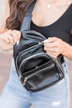 Load image into Gallery viewer, Jet Jill Essential Sling Bag
