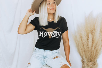 Howdy Longhorn T-Shirt — Western Cowboy Graphic T-Shirt