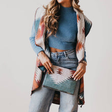 Load image into Gallery viewer, Mesa Crossbody Clutch Bag
