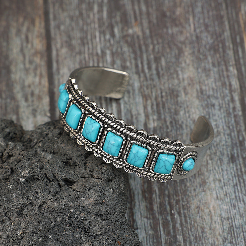 Avajo Alloy Natural Stone Bracelet