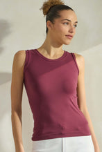 Load image into Gallery viewer, Hailey High Low Seamless Tank
