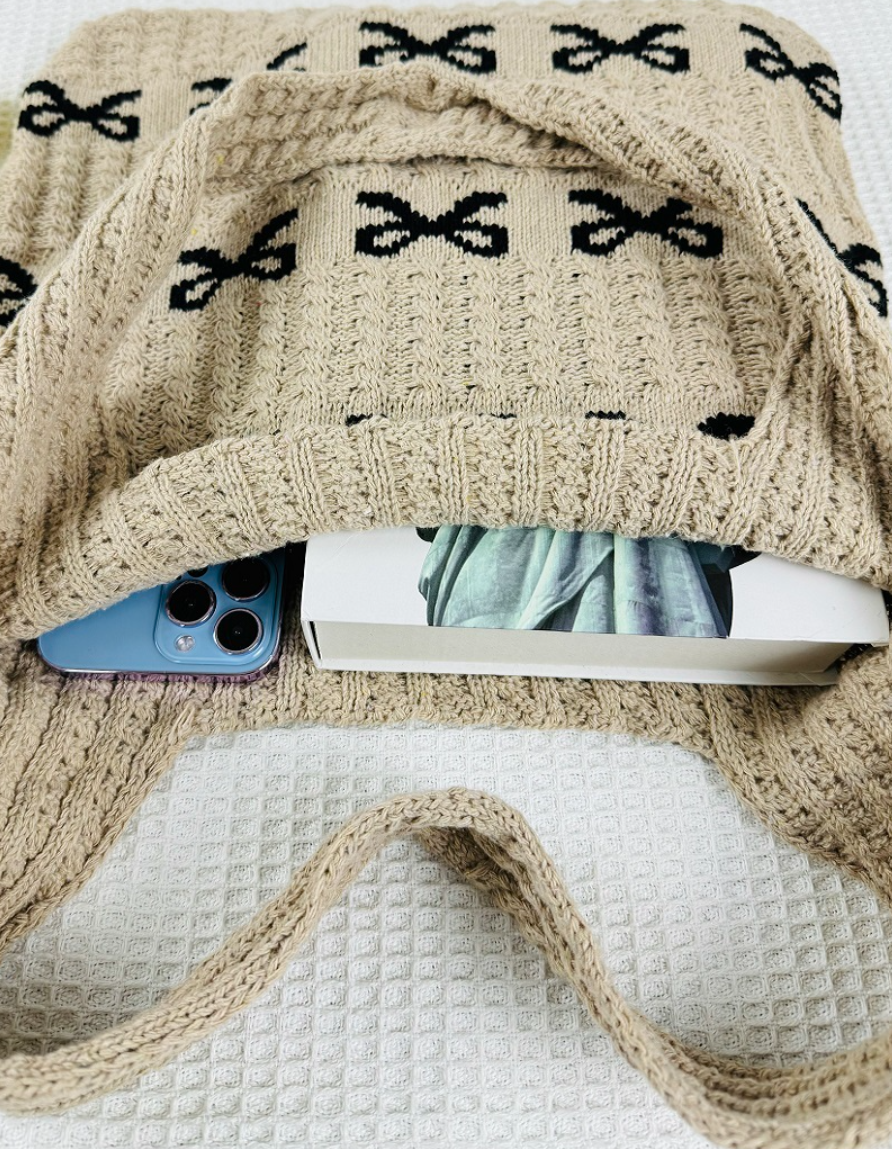 Coquette Knitted Boho Bag