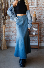 Load image into Gallery viewer, Western Swing Denim Skirt
