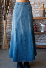 Load image into Gallery viewer, Western Swing Denim Skirt
