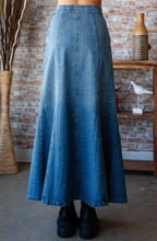 Load image into Gallery viewer, Western Swing Denim Skirt
