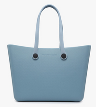 Load image into Gallery viewer, Carrie Versa Tote
