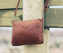 Load image into Gallery viewer, Keaan Mia Leather Purse
