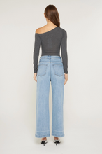Load image into Gallery viewer, Mica Erika Super High Wide Ankle Jeans
