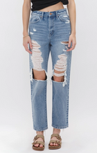 Load image into Gallery viewer, Mica Gavi Super High Rise Distressed Boyfriend Jeans
