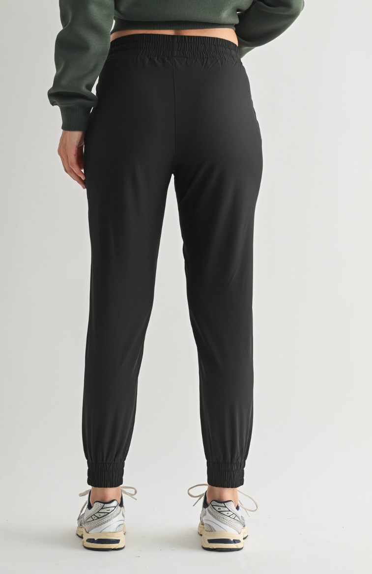 Mono Essential Athleisure Joggers