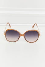 Load image into Gallery viewer, Haystack Hybrid Full Rim Sunglasses
