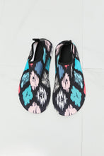 Load image into Gallery viewer, On The Shore Water Shoes in Aztec
