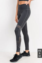 Load image into Gallery viewer, Mono B Highwaist Wraparound Ribbed Mesh Leggings

