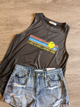 Load image into Gallery viewer, Retro Lake Elwell Tank
