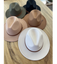 Load image into Gallery viewer, Flathead Fedora Hat

