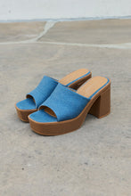 Load image into Gallery viewer, Denim Dreams Platform Heel Sandals

