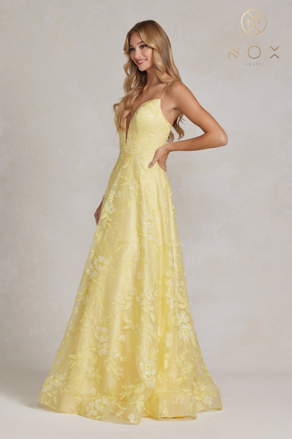 Buttercup Gown