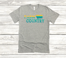 Load image into Gallery viewer, Men&#39;s Farm Country Tee
