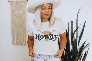 Howdy Graphic T-Shirt