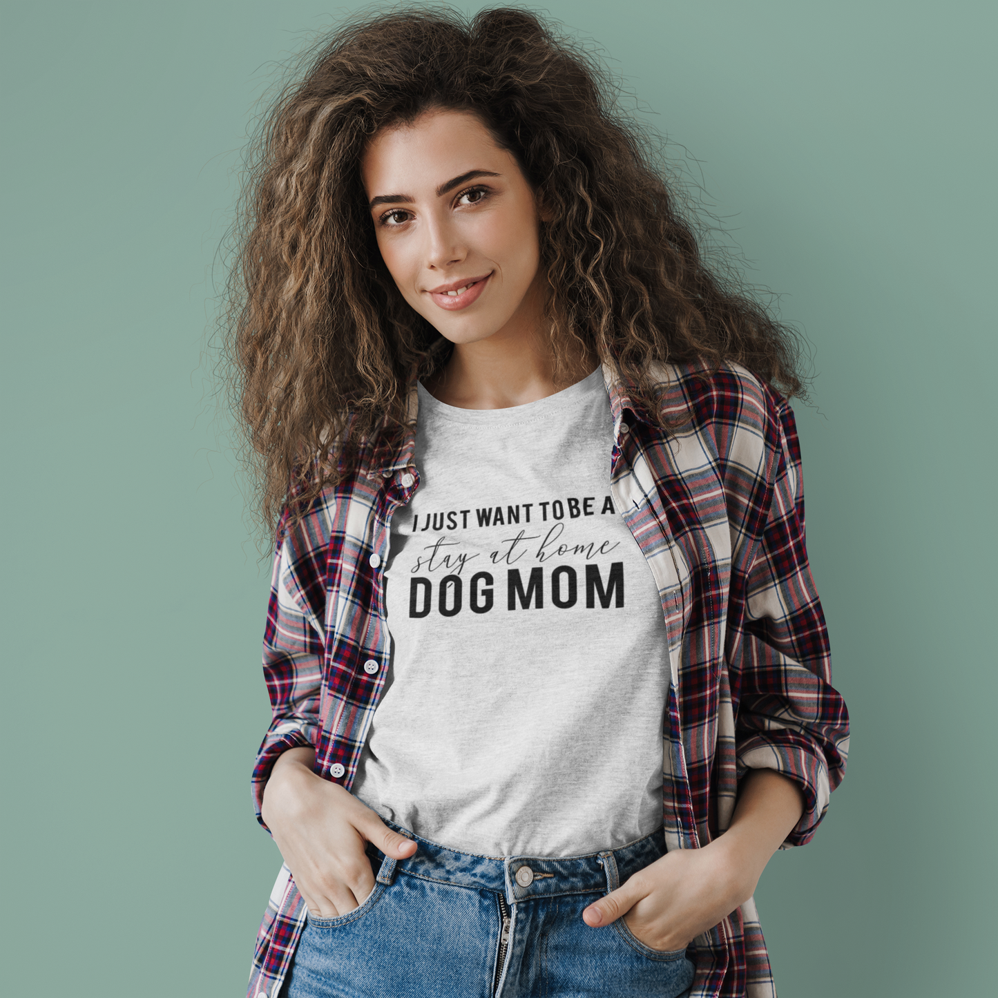 Dog Mom Tee